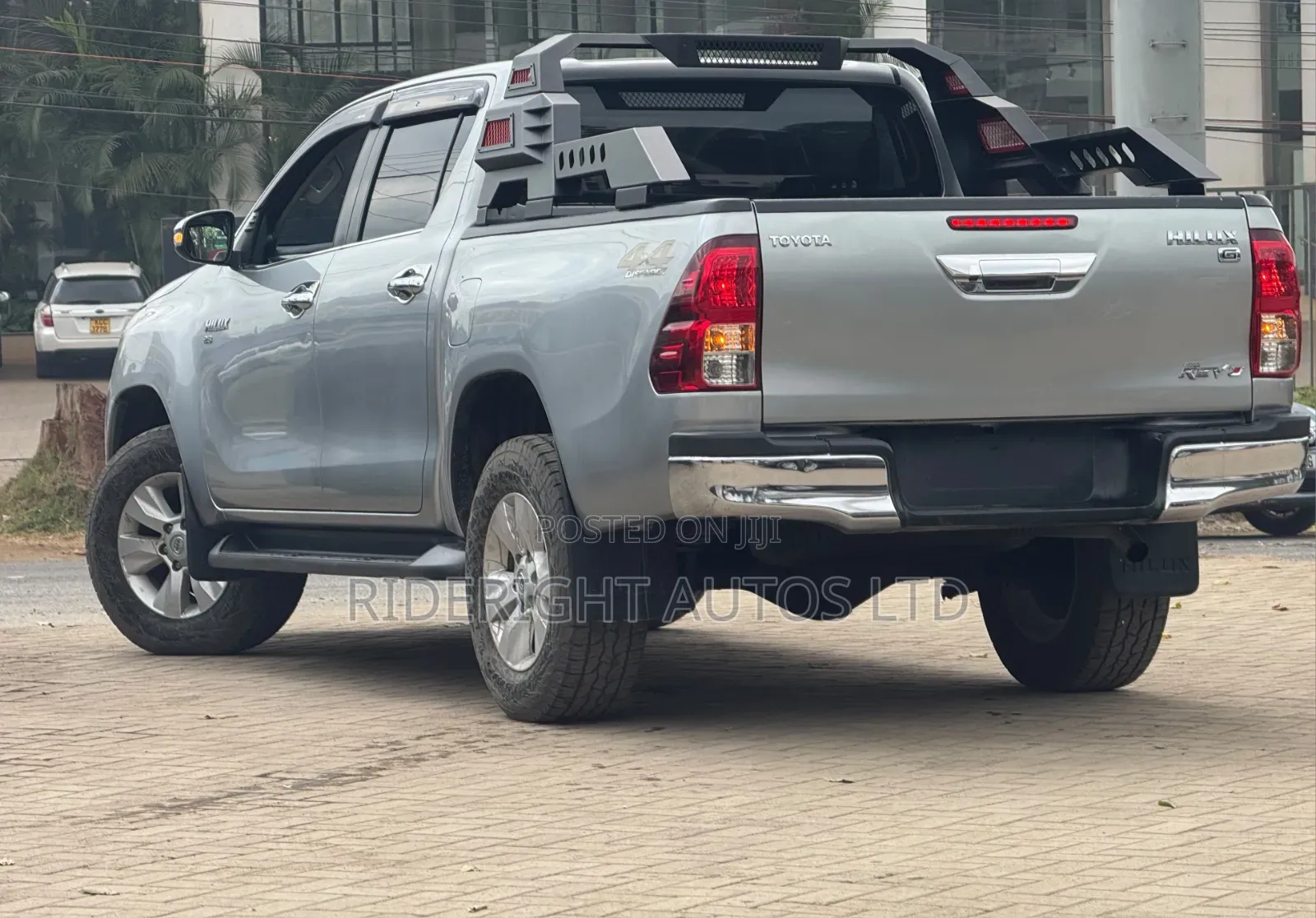 Toyota Hilux 2017 Silver