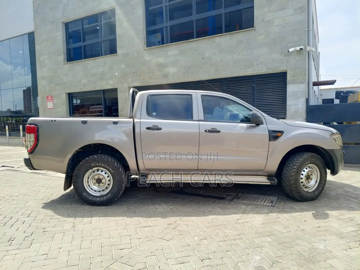 Ford Ranger 2015 Green