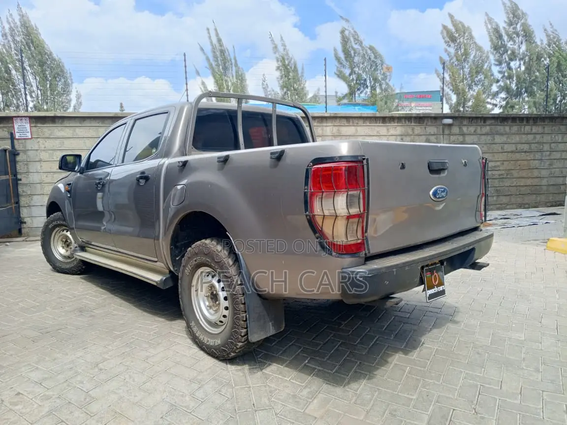Ford Ranger 2015 Green