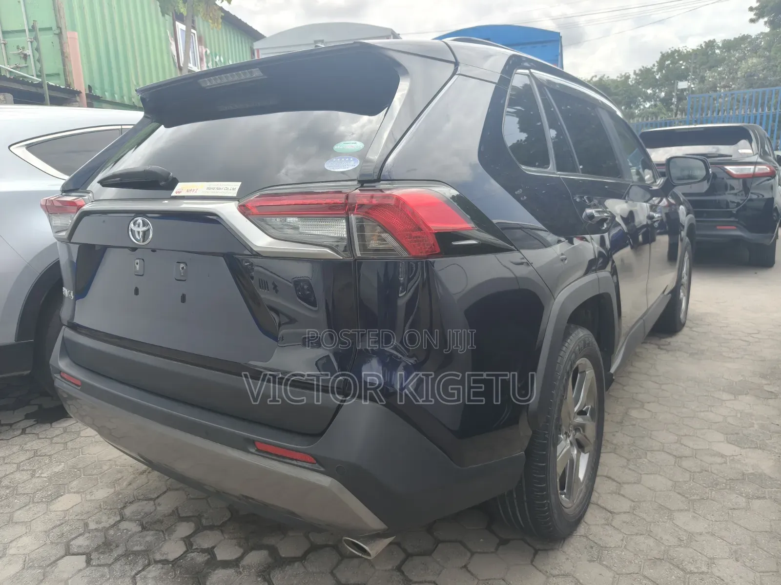 Toyota RAV4 2020 Blue