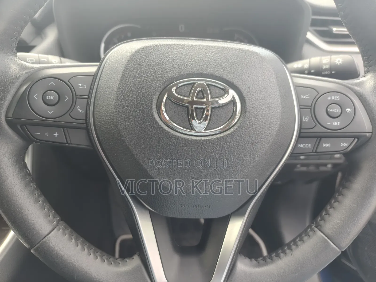 Toyota RAV4 2020 Blue