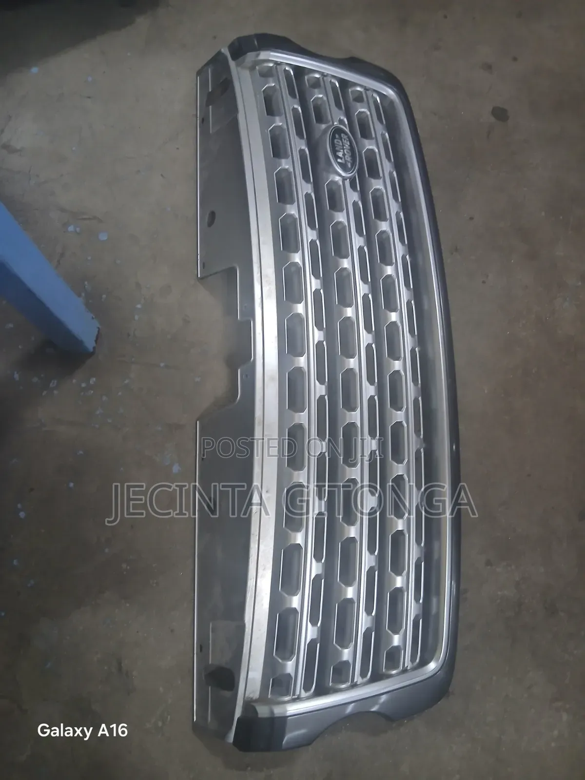 Range Rover Grill