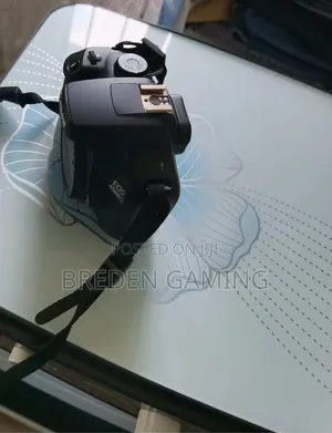 Used Canon EOS 4000D With 18-55mm Lens