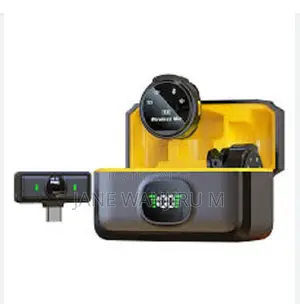 C C DC-M4 Wireless Recording Microphone