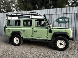 Land Rover Defender Station AWD 1997 Green