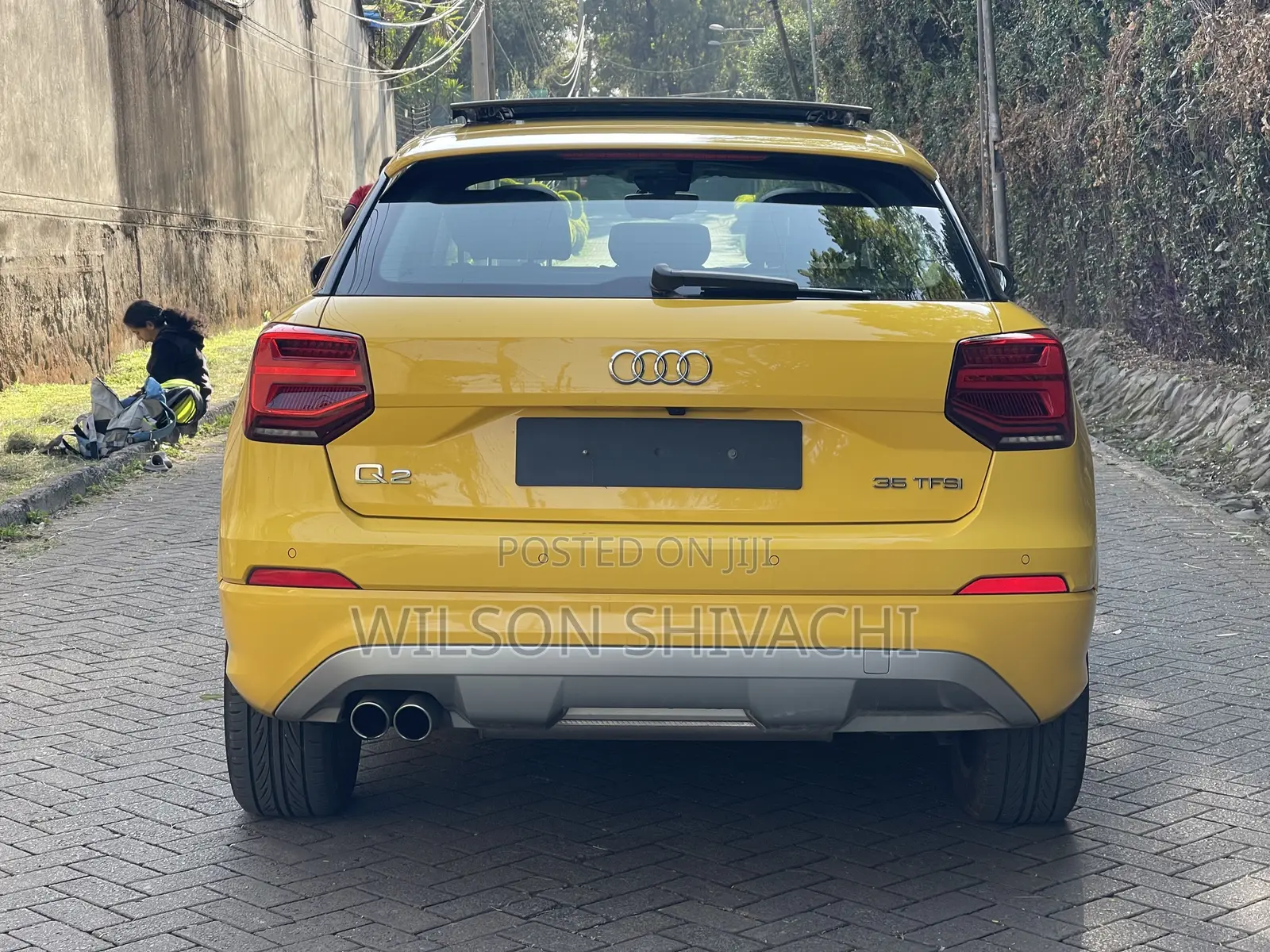 Audi Q2 2019 Yellow