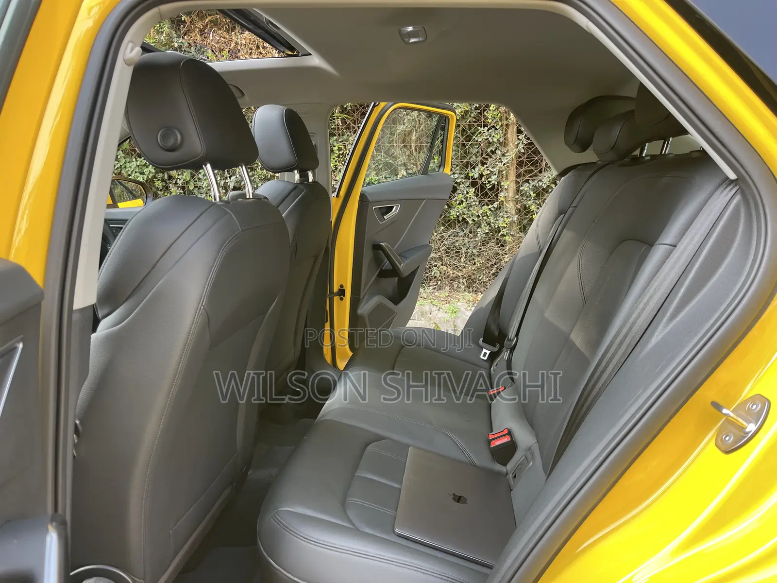 Audi Q2 2019 Yellow