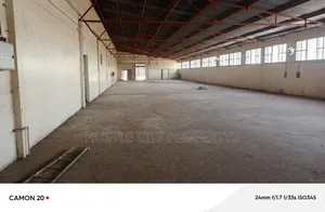 Roof Top Godown 4th Floor, With Lifting