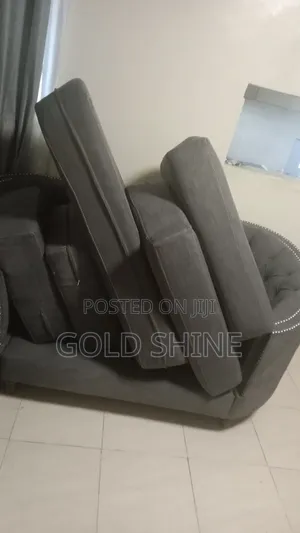 Sofaset Vacuum and Cleaning Services