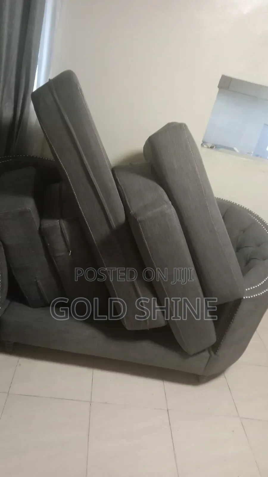 Sofaset Vacuum and Cleaning Services