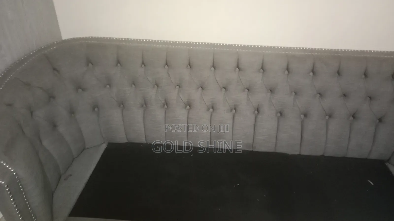 Sofaset Vacuum and Cleaning Services