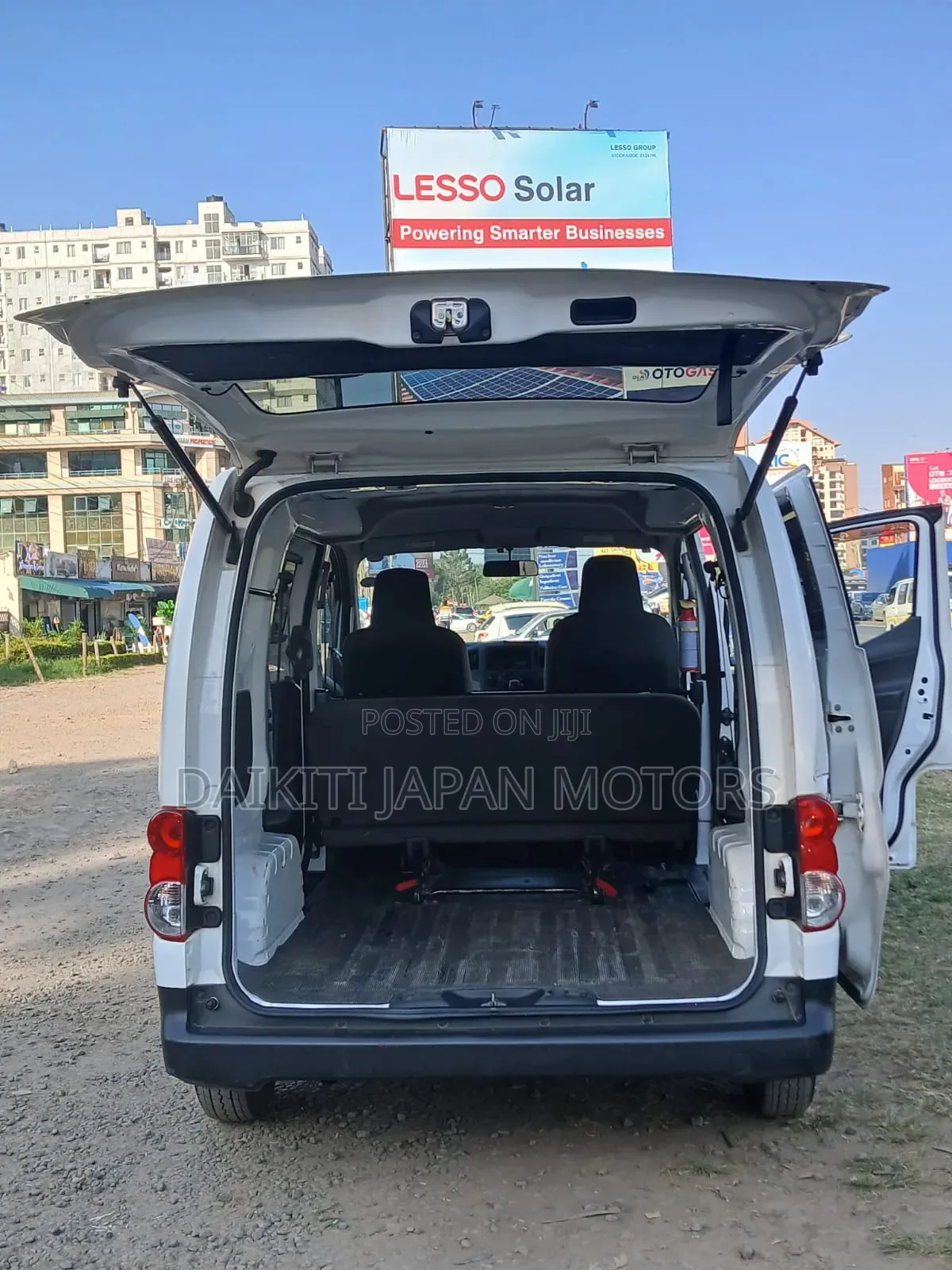 Nissan NV200 2018 White