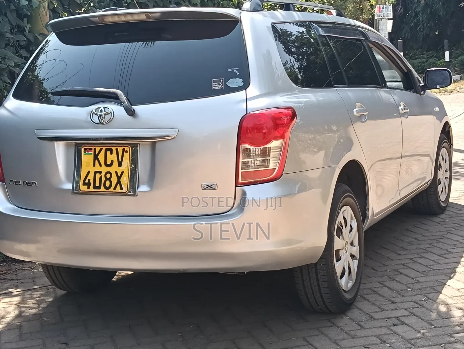 Toyota Corolla Fielder 2012 Silver