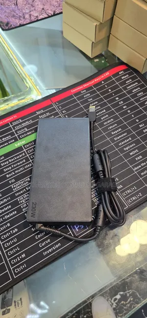 Lenovo Desktop Power Adapter 230w USB