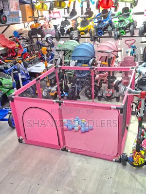 Foldable Kids Playpen With Mesh Sides