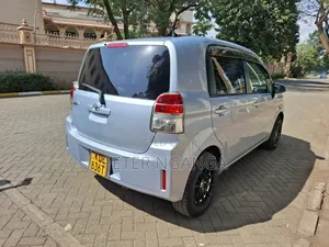 Toyota Spade 2014 Silver