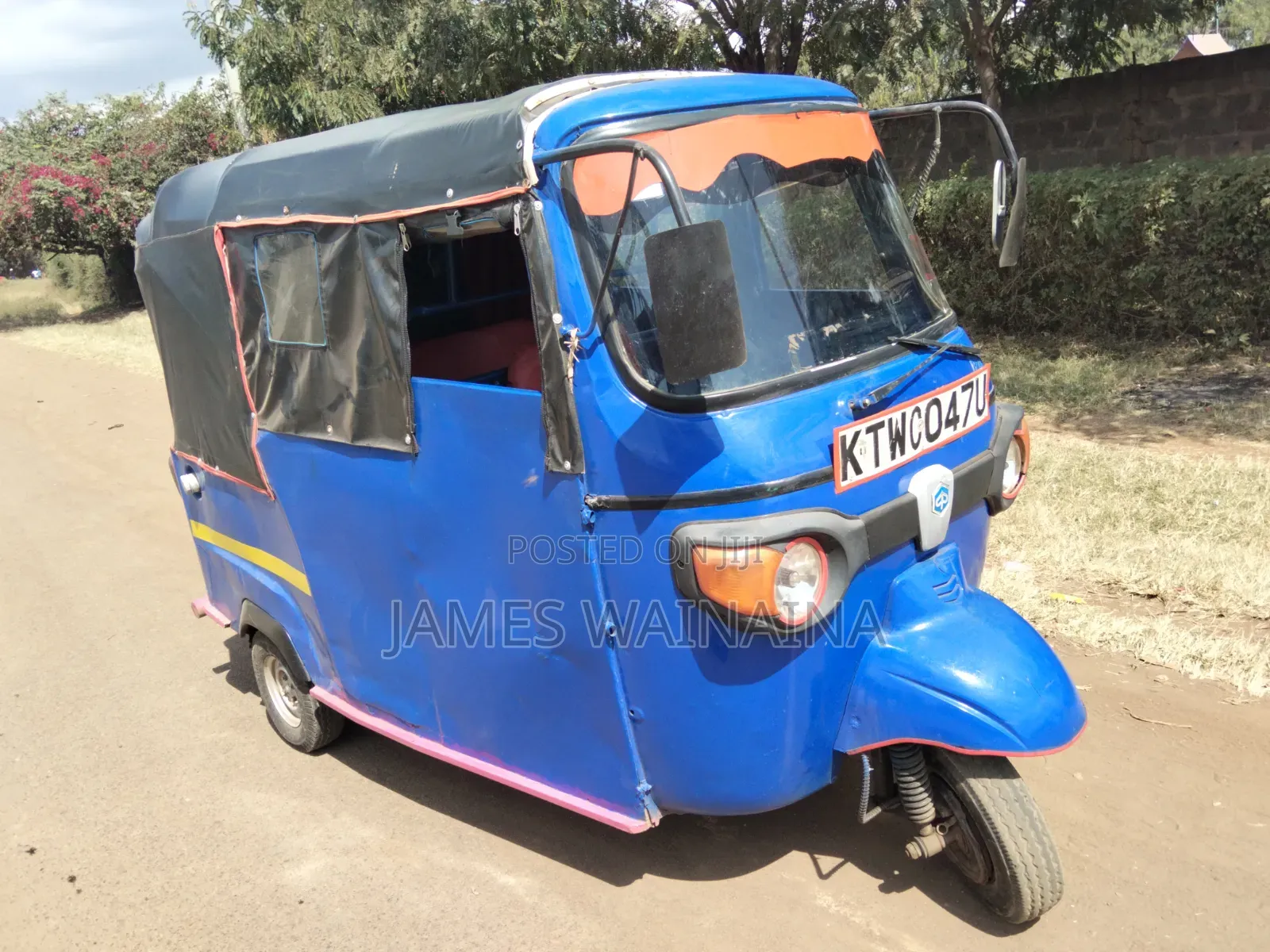 Piaggio 2020 Blue