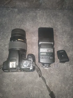 Canon Eos Rebel T5 With Speedlight(everything in the Picture)