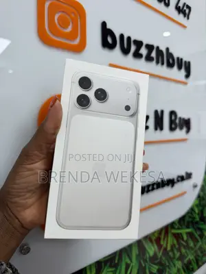 New Apple iPhone 17 Pro Max 256 GB Silver
