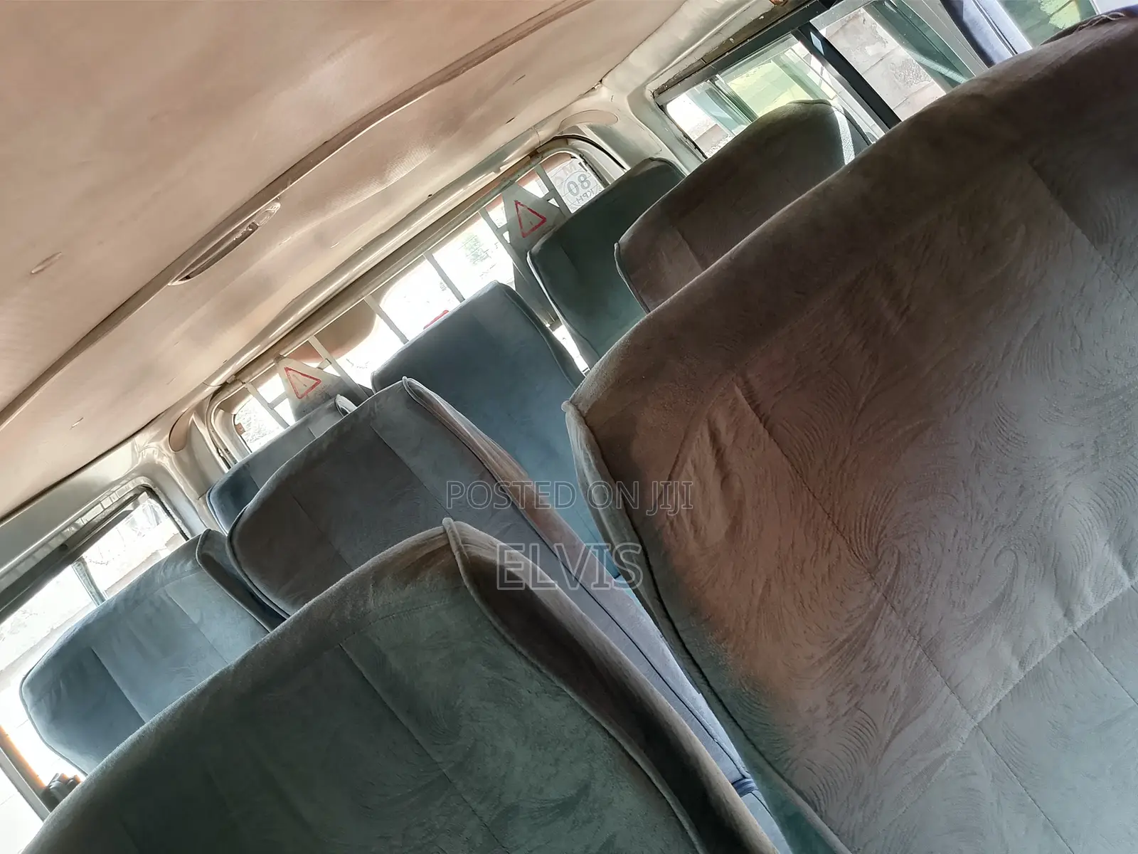 Toyota HiAce 2011 Silver