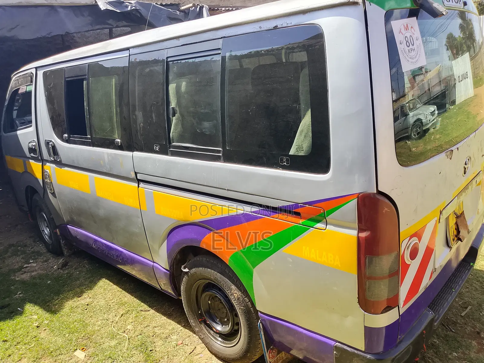 Toyota HiAce 2011 Silver