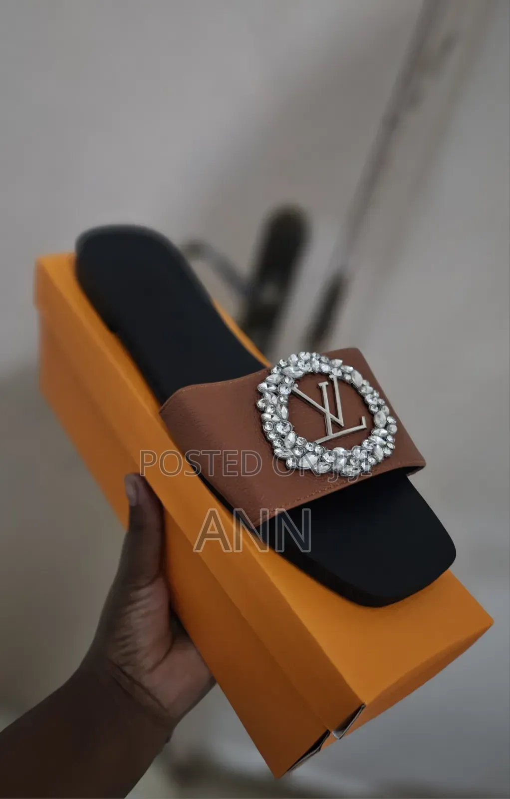 Lv Sandals