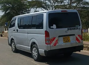 Toyota HiAce 2012 Silver