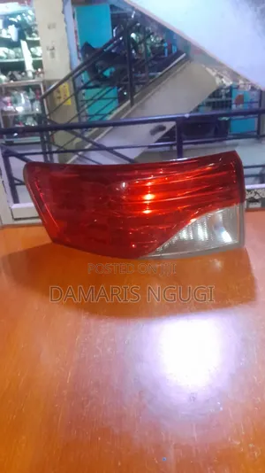Avensis Taillight 2012-2015