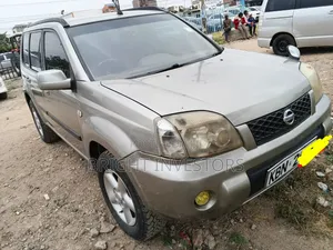 Nissan X-Trail 2007 Gray