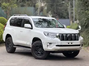 Toyota Land Cruiser Prado 2.8 2019 White