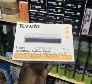 Tenda 8-Port 10/100 Switch Plug Play SOHO Desktop