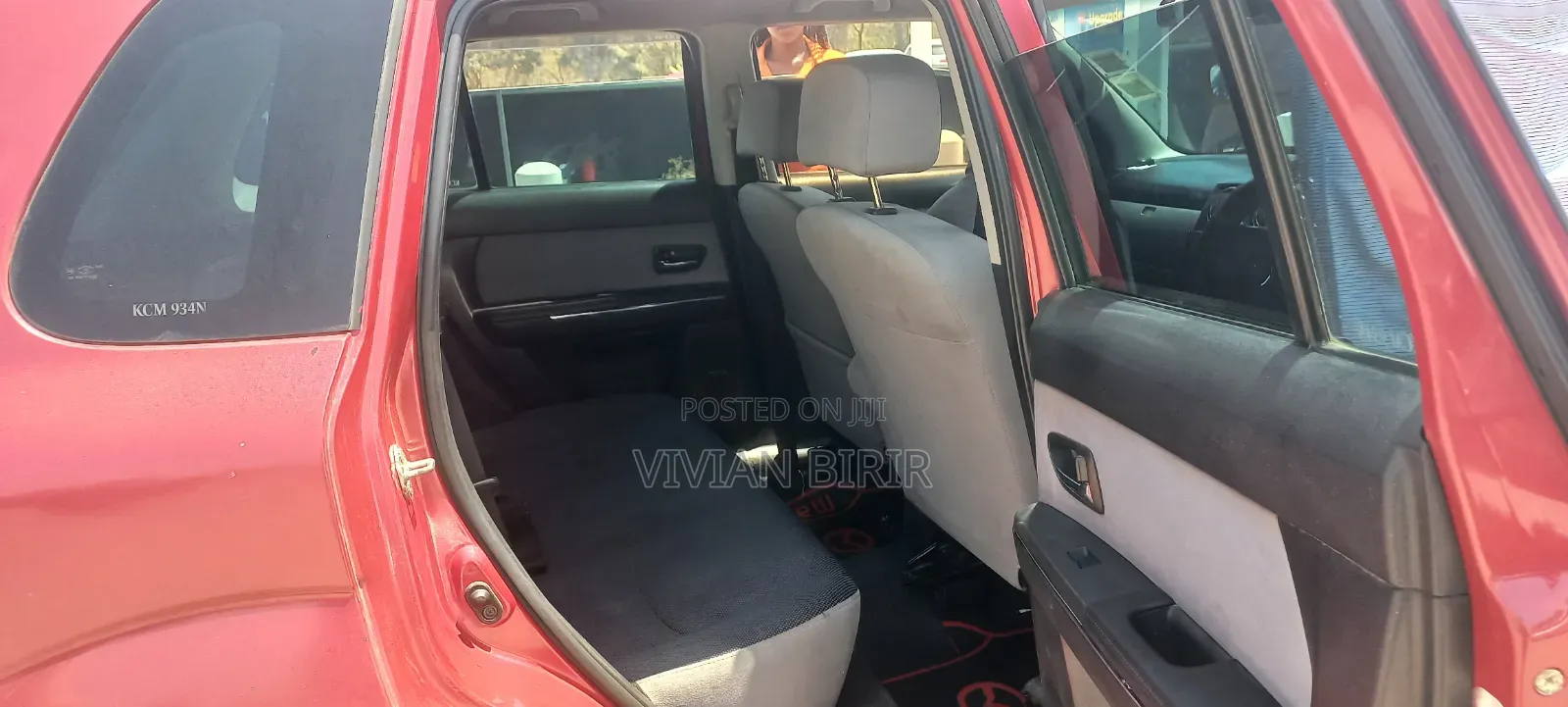 Mazda Verisa 2010 Red