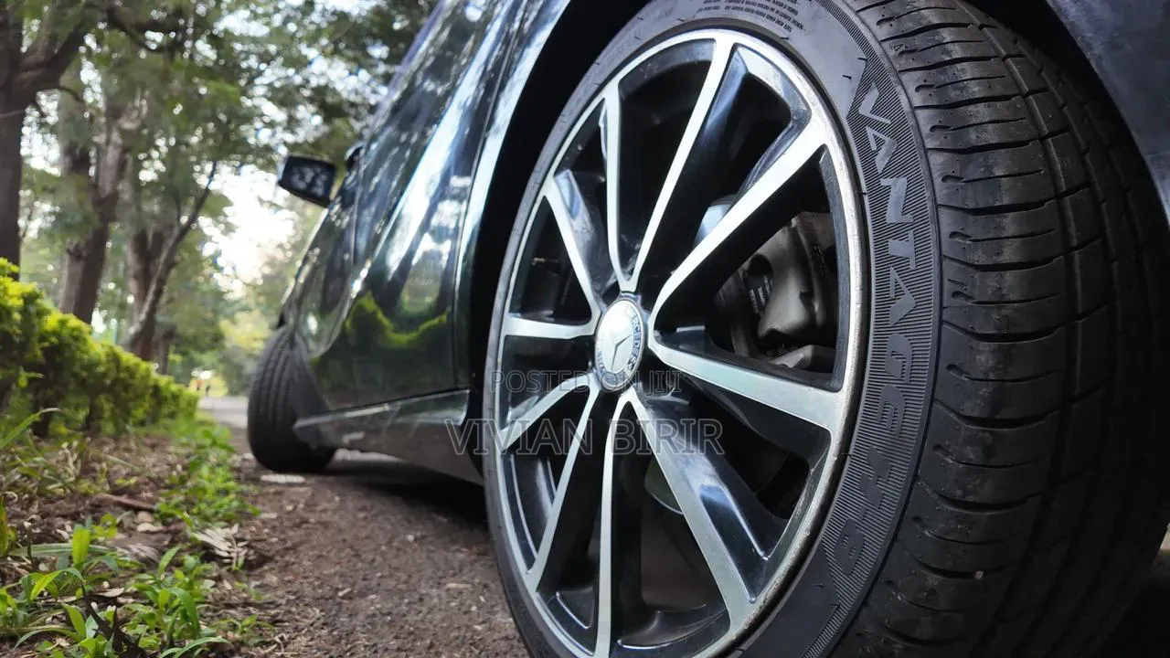 Mercedes-Benz B-Class 2014 Black