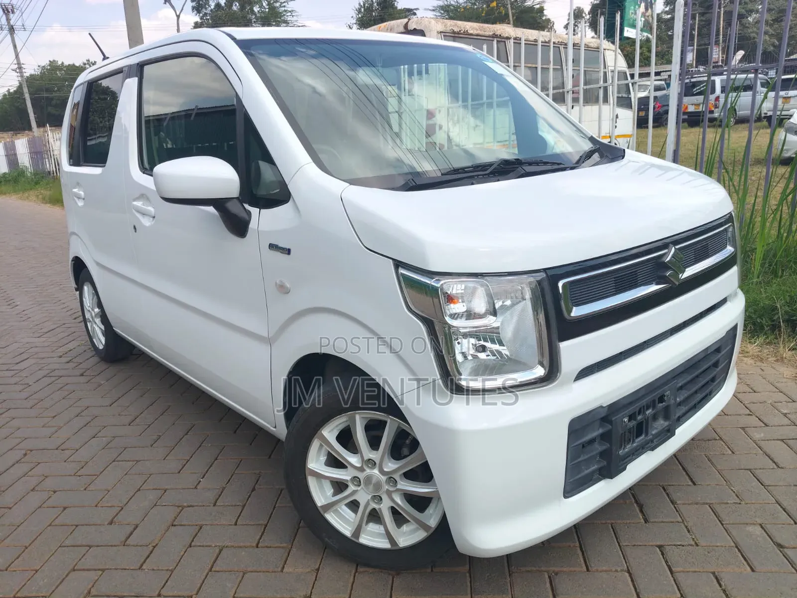 Suzuki Wagon R 2019 White