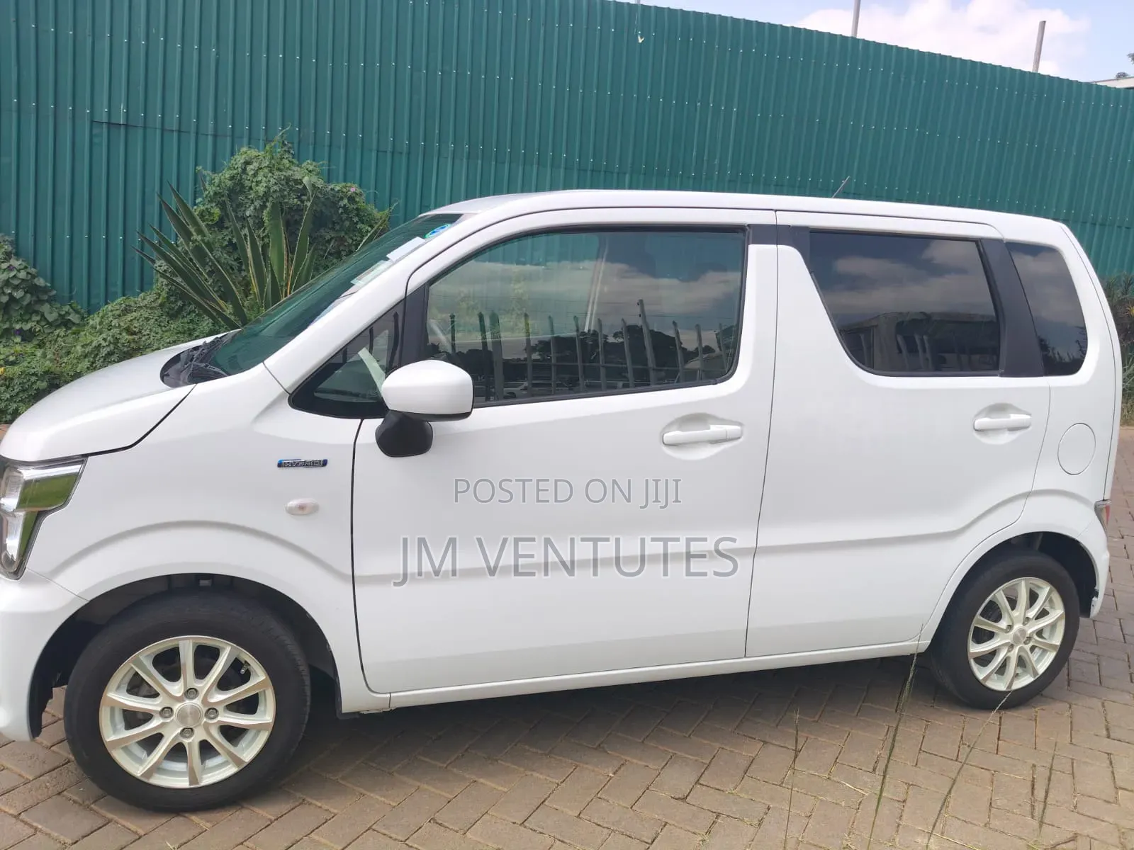 Suzuki Wagon R 2019 White