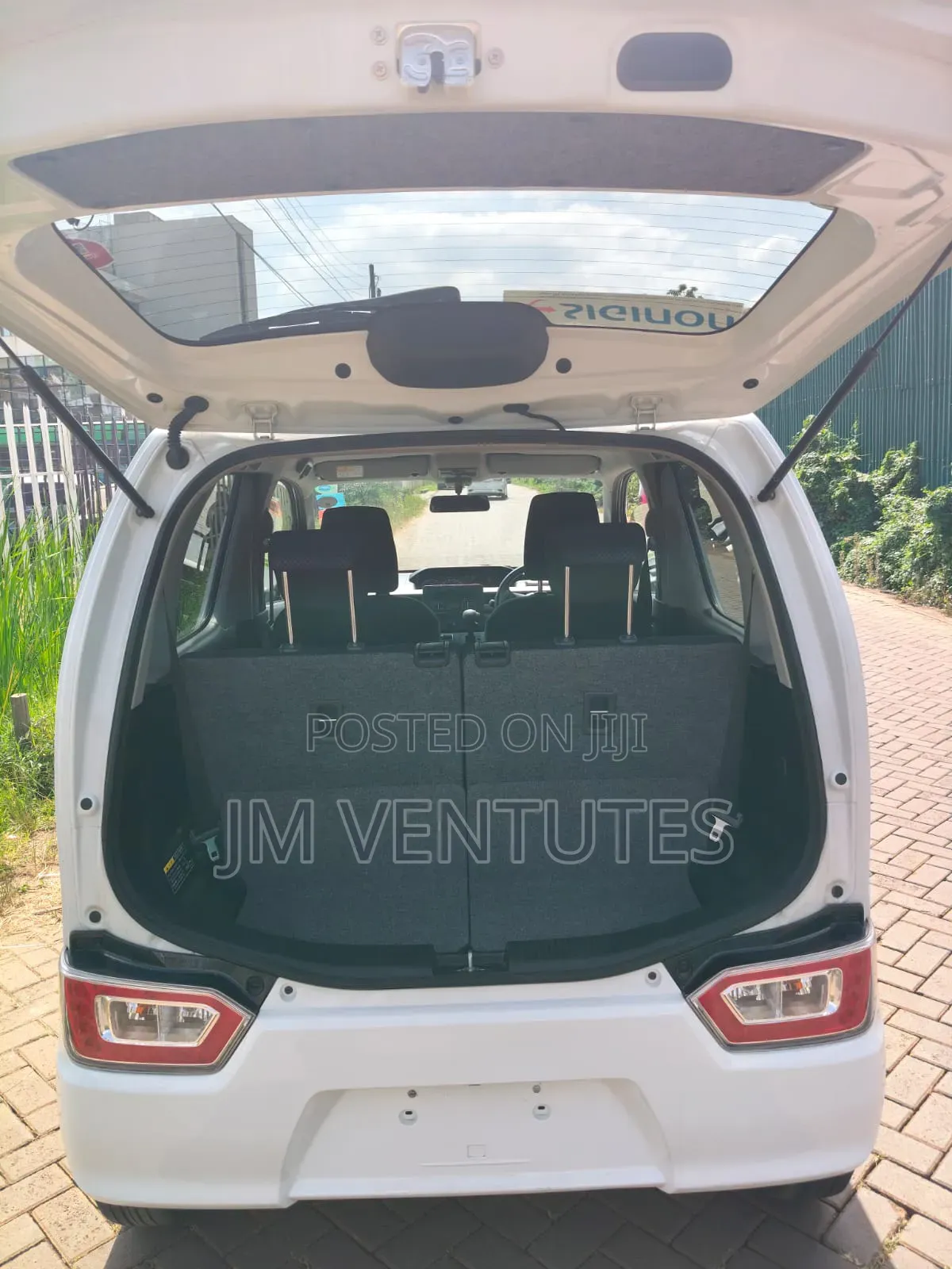 Suzuki Wagon R 2019 White