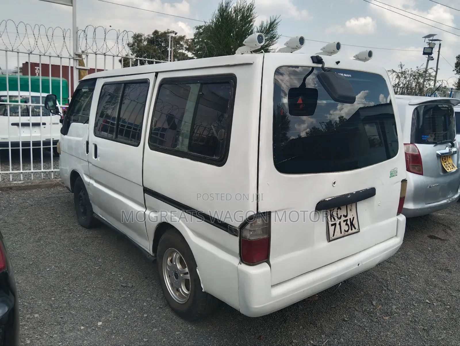 Mazda Bongo 2010 White