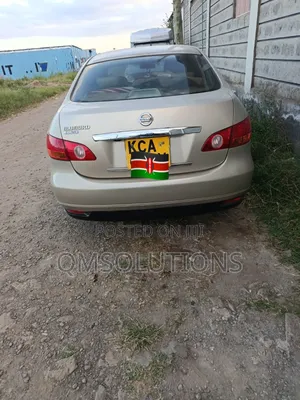 Nissan Bluebird 2008 Beige