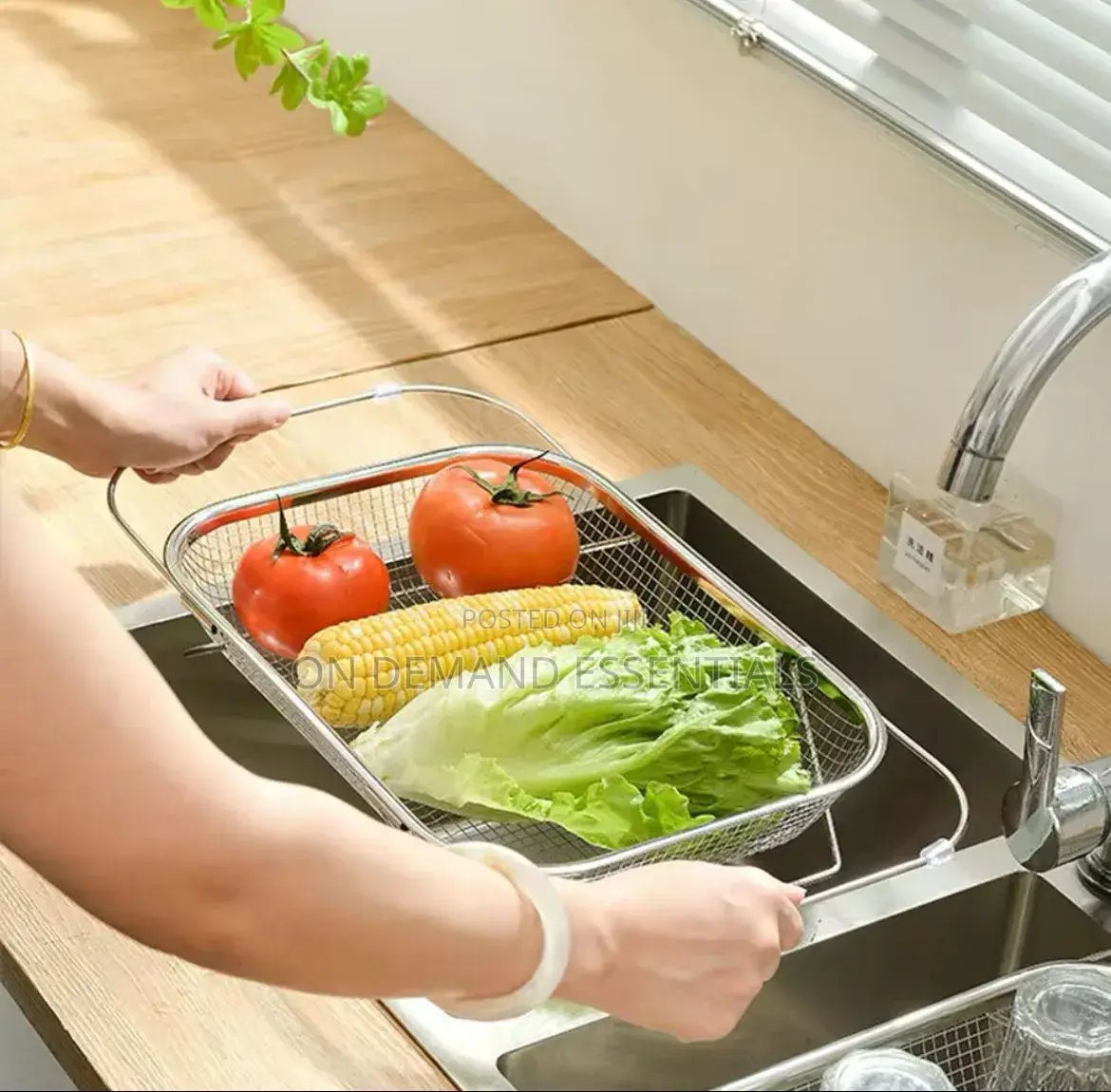 Stainless Steel Expandable Over-the-Sink Colander
