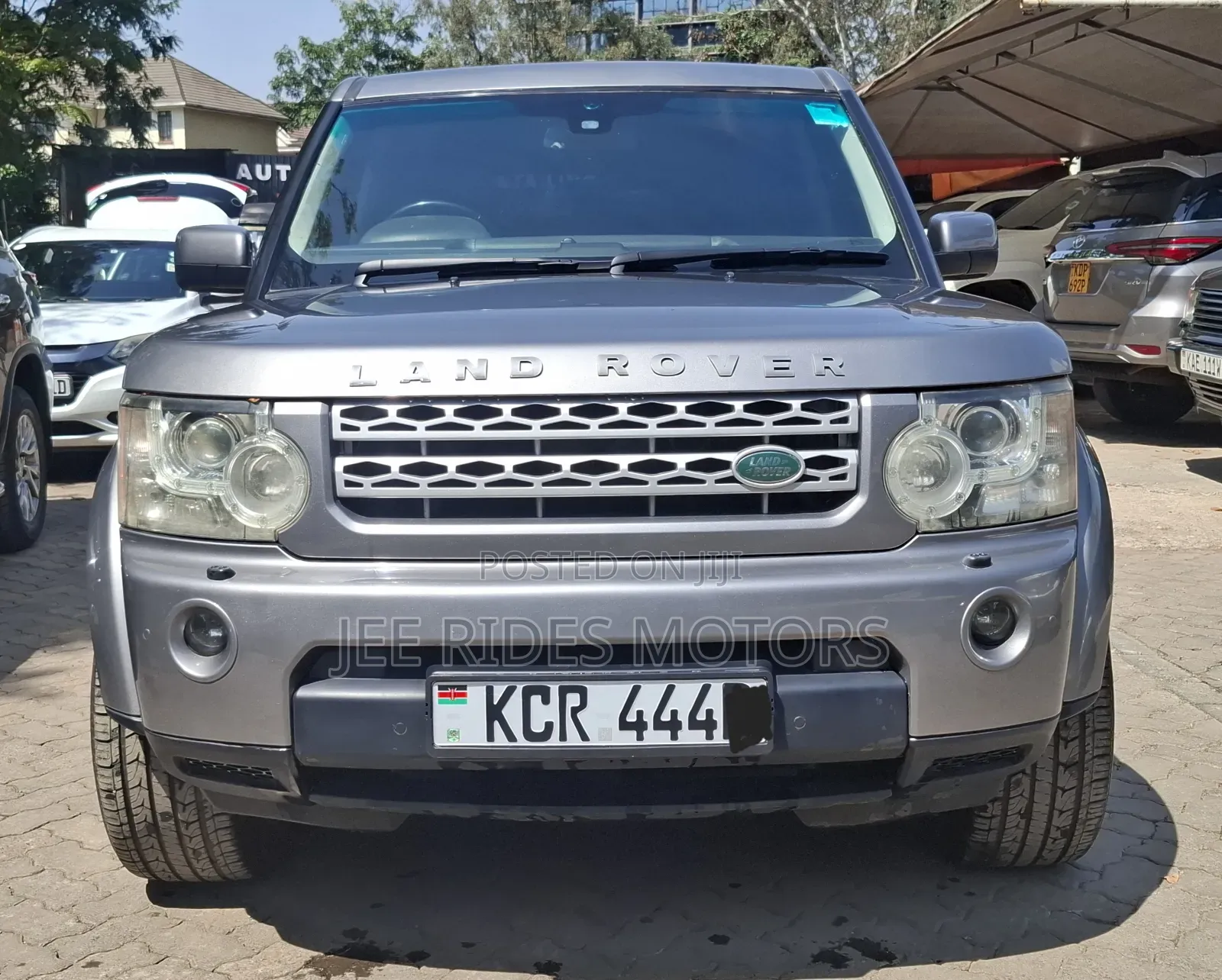 Land Rover Discovery 2012 Gray