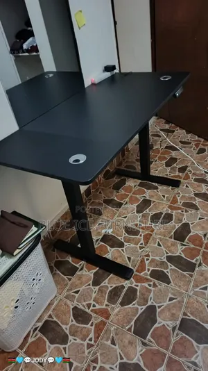Adjustable Computer Work DeskSet