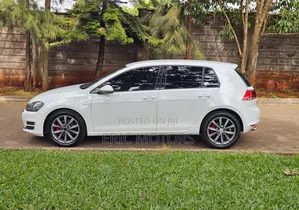 Volkswagen Golf 2014 White