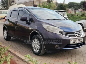 Nissan Note 2013 Maroon