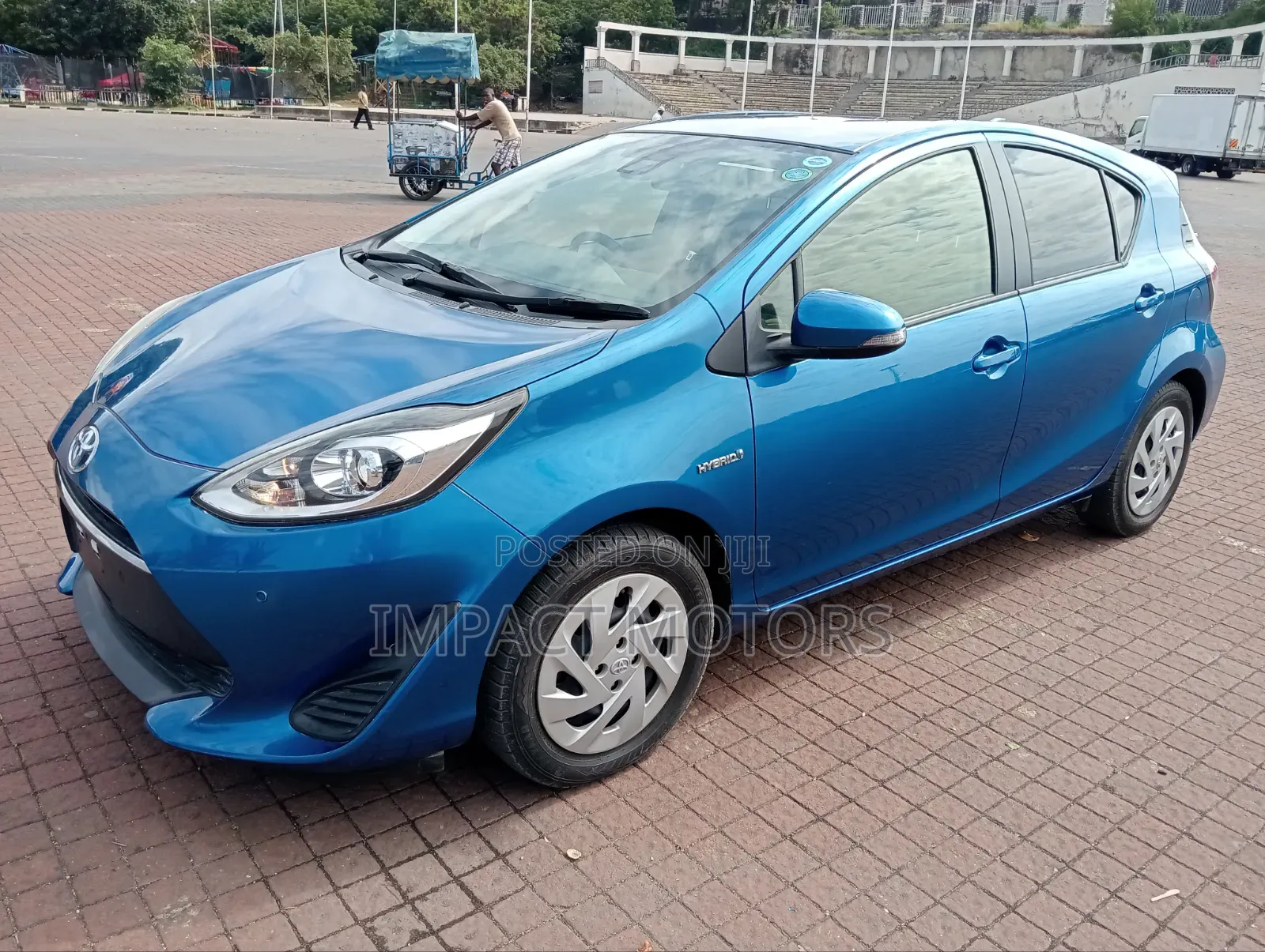 Toyota Aqua 2018 Blue