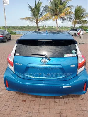 Toyota Aqua 2018 Blue