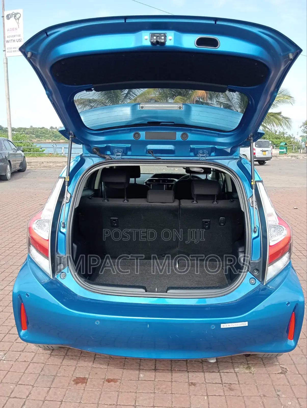 Toyota Aqua 2018 Blue