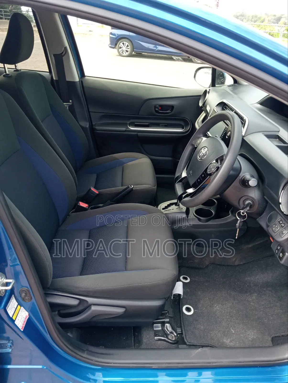 Toyota Aqua 2018 Blue