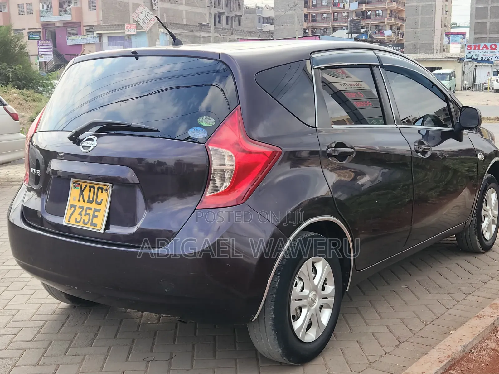 Nissan Note 2013 Maroon