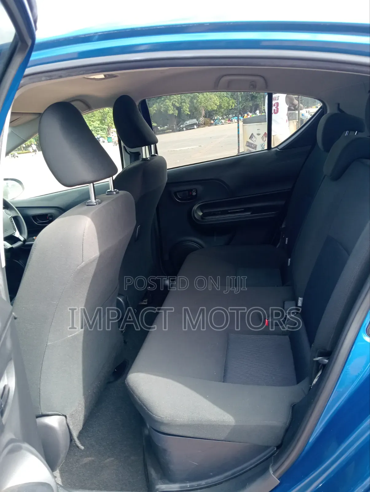 Toyota Aqua 2018 Blue