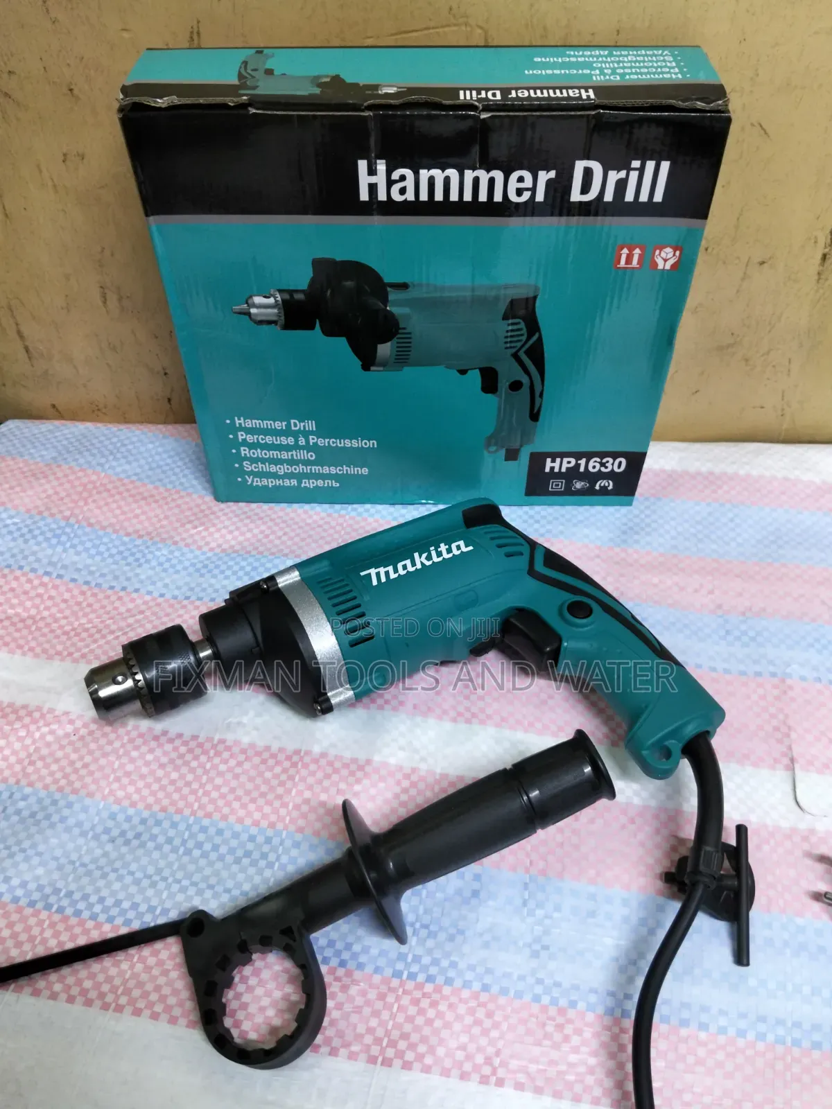 Makita Impact Drill 710 Watts Hammer and Extra Handle and Free Bits